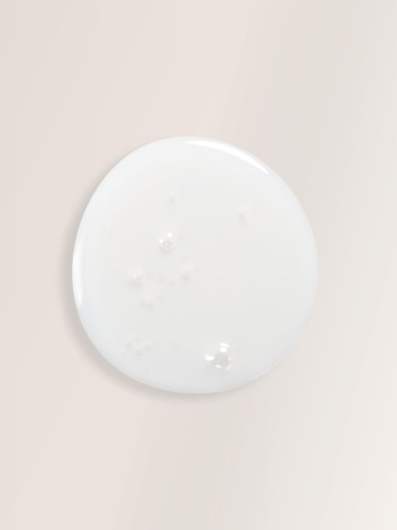 xr:d:DAEvIfwkqJ0:67,j:46918383985,t:23051107 MAGRADA ORGANIC COSMETICS - Plaukų šampūnas su rabarbaru ir alaviju - 250 ml