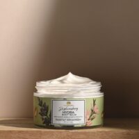 MAGRADA ORGANIC COSMETICS - Kūno kremas su augaliniais aliejais - 200ML