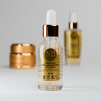 NORTH BEAUTY - 24K aukso and hialurono rūgšties veido serumas, 30ml