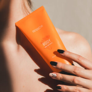 Pradžia 23 BERRICHI - Apsauginis kūno kremas nuo senėjimo, 200ml