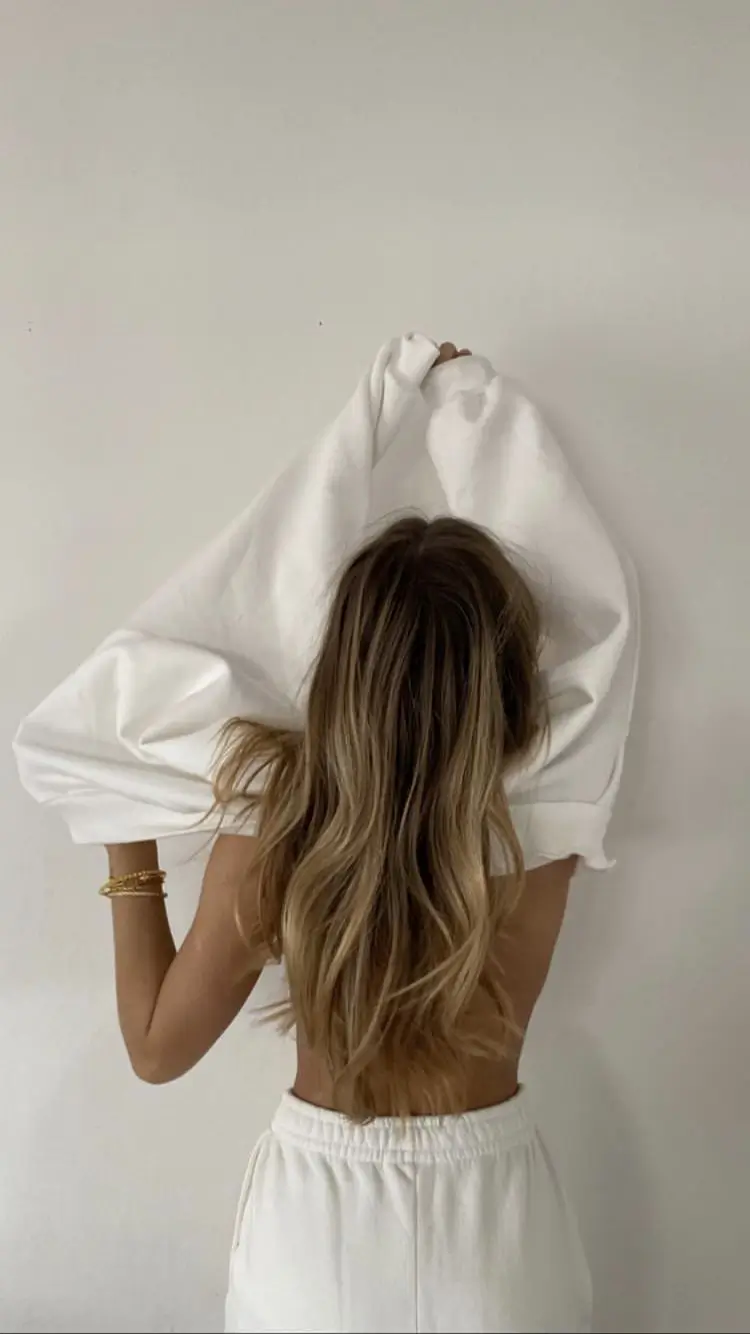 Pradžia 13 Naturali kosmetika plaukams