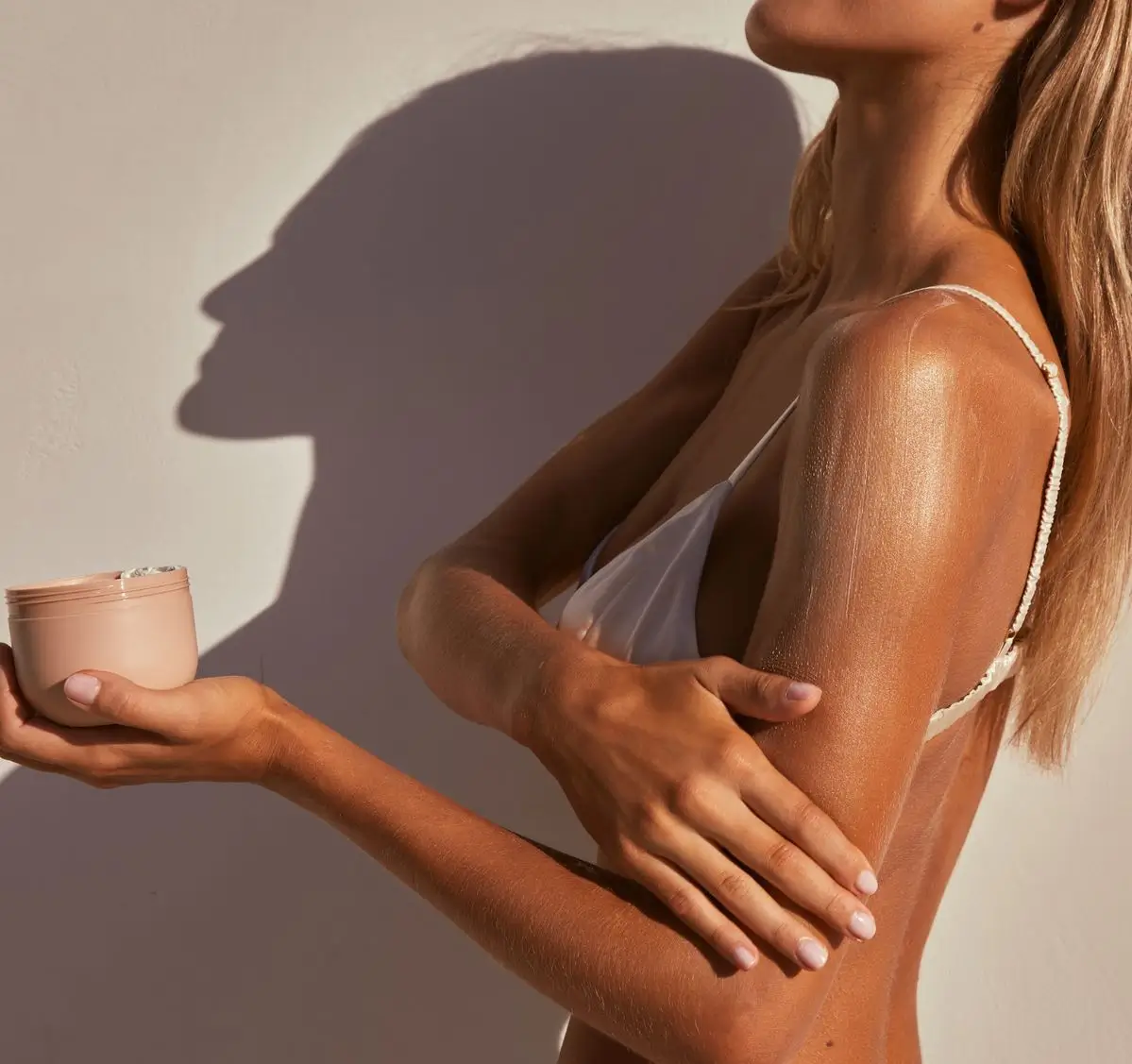 Pradžia 17 Naturali saules kosmetika