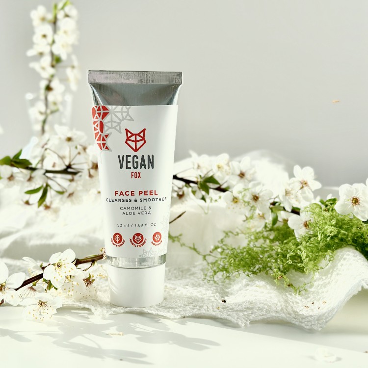VEGAN FOX - Veido šveitiklis su pieno rūgštimi – 50 ml