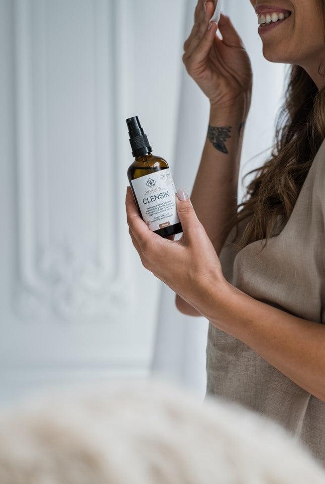 MAIWISTIK - CLENSIK Make-up Removal Oil su Local Herbs 100ml