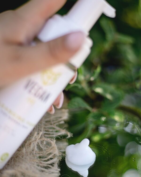 VEGAN FOX - Ramunėlių veido prausimosi putos normaliai odai – 200 ml