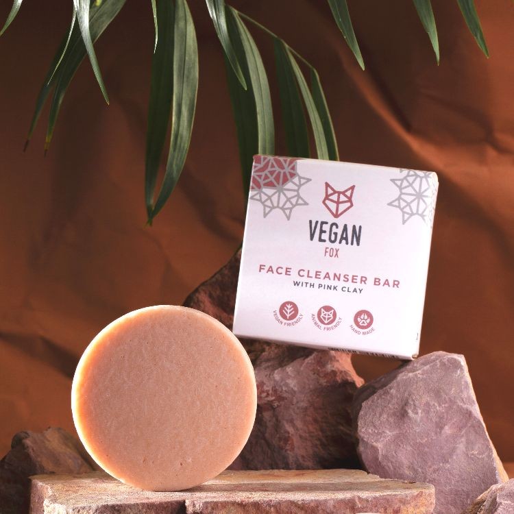 VEGAN FOX - Kietasis veido prausiklis su rausvuoju moliu, 50g