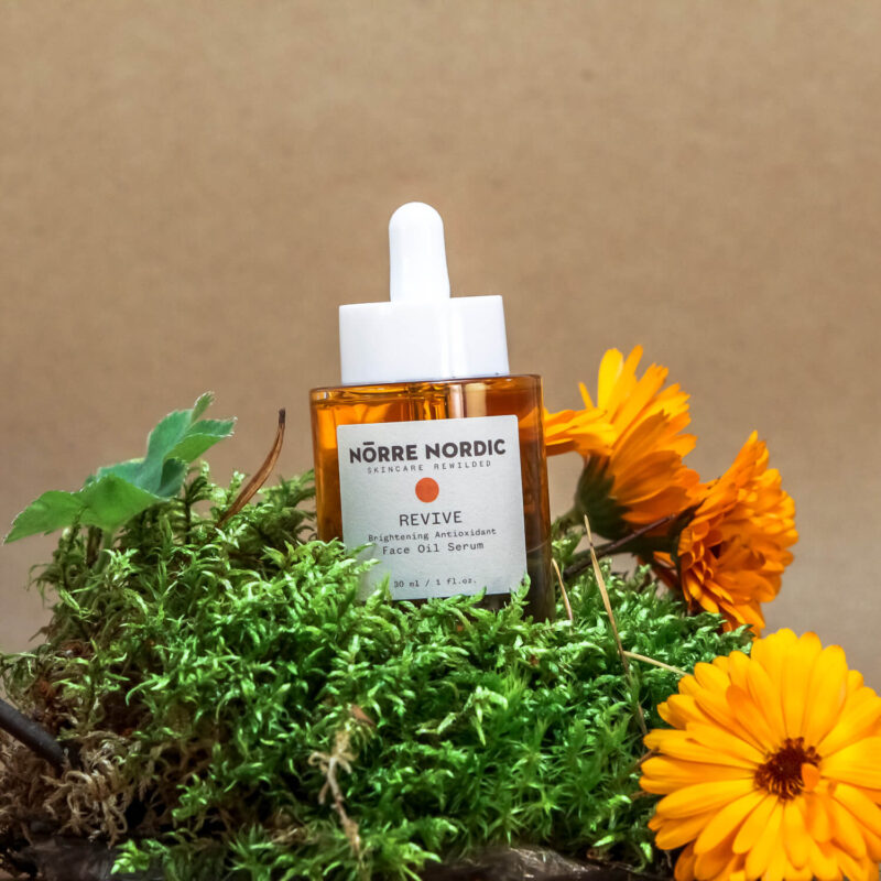 NÖRRE NORDIC - Šviesinantis Antioxidant Face aliejinis serumas REVIVE, 30 ml