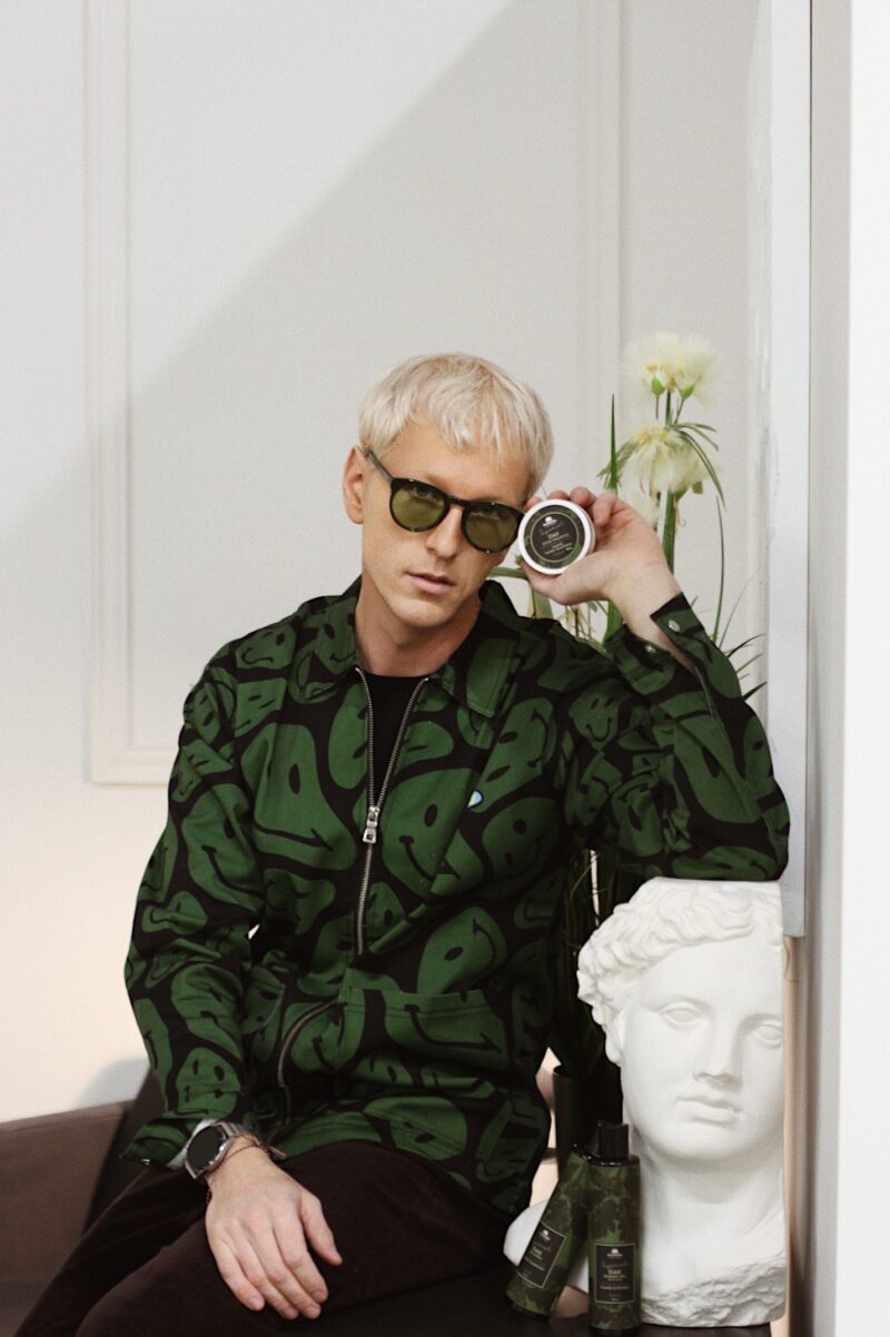 Processed with VSCO with a4 preset MAGRADA ORGANIC COSMETICS - Vyriškas kietas šampūnas su ąžuolo ekstraktu