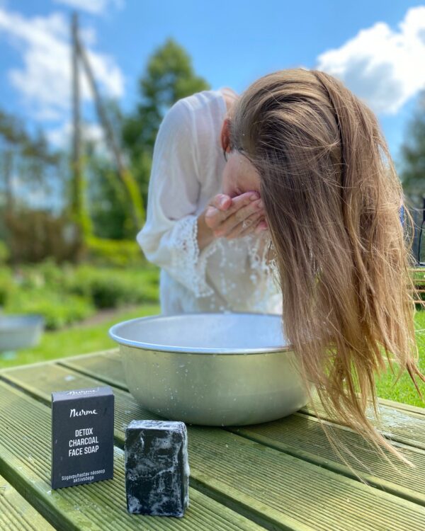 ladies-shaving-soap-bar-100g-duplicate-180c0af8.jpg NURME - Veido valymo Bar, 100g