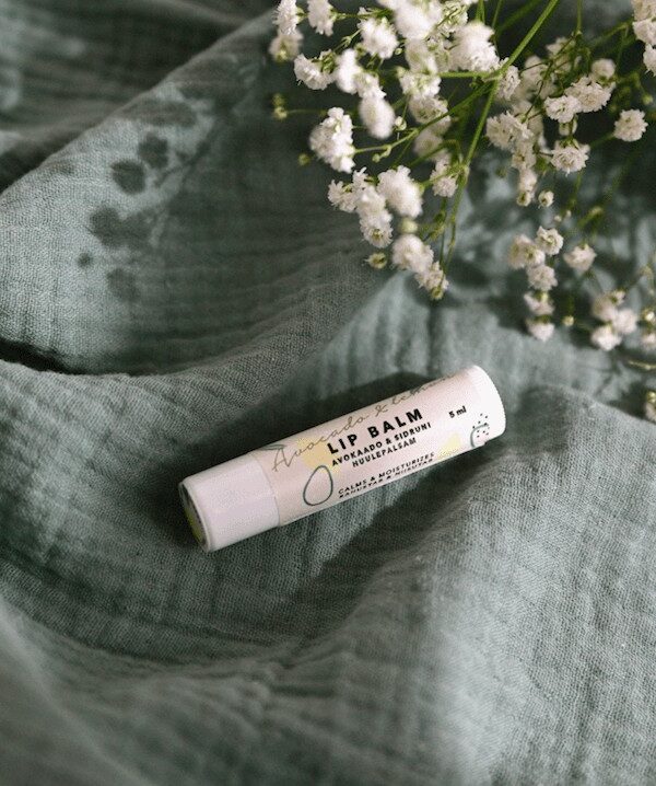 lip-balm-avocado-lemon-21361932.jpg BONOBO - Drėkinantis lūpų balzamas