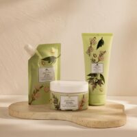 MAGRADA ORGANIC COSMETICS - Dušo gelis su švytėjimu ,-200ml