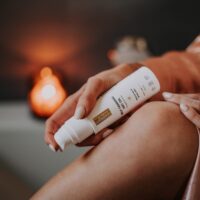 LUUV - Sausas savaiminio įdegio aliejus vidutiniam odos atspalviui – COSMOS sertifikuotas, 100 ml