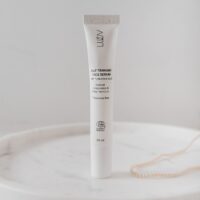 LUUV - Savaiminio įdegio veido serumas su hialurono rūgštimi, natūralus efektas, 20 ml