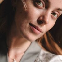 LUUV - Natūralus jauninantis veido serumas su bakučioliu jautriai odai, 30 ml